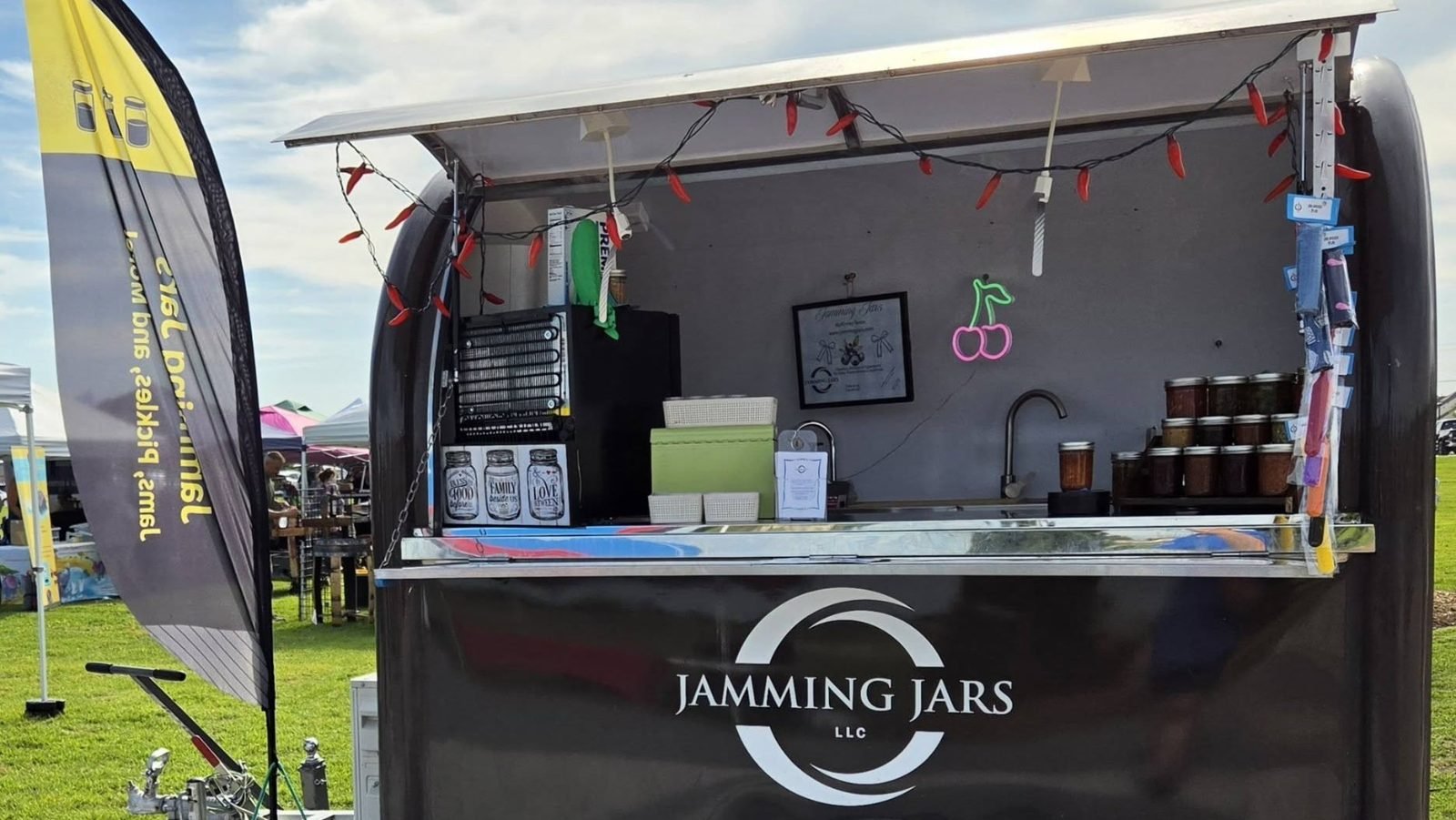 Jamming Jars