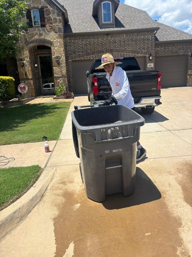Trash Can Power Wash gallery 2